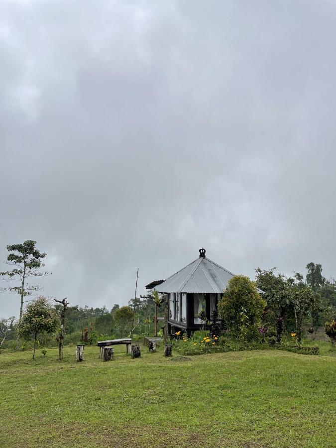 Munduk Bugo Camp Glamping & Natural Activity מראה חיצוני תמונה