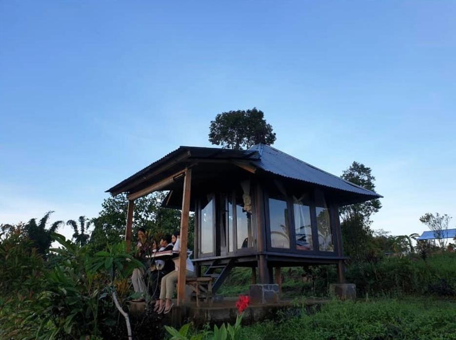 Munduk Bugo Camp Glamping & Natural Activity מראה חיצוני תמונה