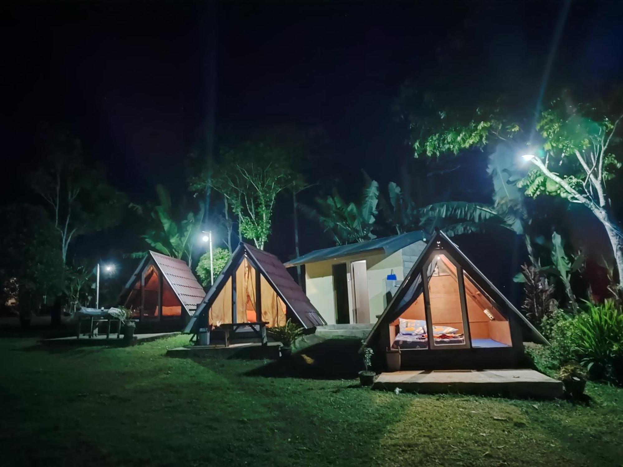 Munduk Bugo Camp Glamping & Natural Activity מראה חיצוני תמונה